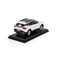 Bild von Modellauto Kia EV6  Carraraweiß Deluxeweiß Metallic
